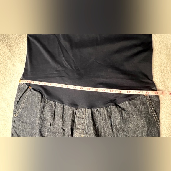 Liz Lange Maternity denim skirt - Picture 5 of 8